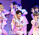 [BZ포토] 일급비밀, 반짝반짝 데뷔 무대