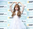 [BZ포토] 에이프릴 레이첼, 애교만점의 새 멤버