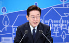 이 대통령 "보유세 정상화, '3배' 올려야…정치적 손해봐도 대비" [부동산대토론회]