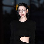 [비즈 포토] 에스파 카리나, 압도적 미모