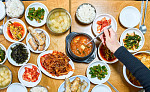 '2TV 생생정보' 오늘방송맛집- 전 축구 국가대표 김병지 단골! 푸짐한 백반 맛집 '된○○'
