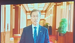 文대통령 “바이오의약품 놀라운 성과 기대..R&D지원 확대”