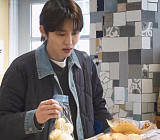 '나혼자산다' 서촌 빵집 '빵지순례'(나혼산)