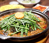 '동네한바퀴' 용인 만물경매장·산나물소갈비찜 식당 찾는다