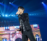 이찬원, '섬의 날' 콘서트→'머드 축제' 연속 출격