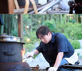 이찬원, '한국인의 밥상' 최수종과 서천 고택 아궁이 합작