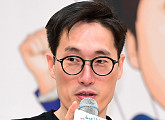 [BZ포토] '두시탈출 컬투쇼'의 김찬웅 PD