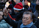 박원순 대선 불출마, 문재인 "대선승리·정권교체에 큰 힘 될 것"
