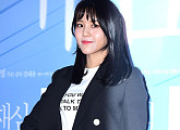 [BZ포토] AOA 혜정, 재킷 속 한줌 허리