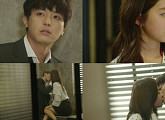 '내성적인 보스' 연우진 박혜수, 뜨거운 첫 키스에 로맨스 급물살