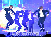 [BZ포토] 방탄소년단, 등에 날개 단듯