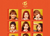 新 음반 강자 탄생…트와이스, 선주문량 31만장 돌파