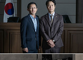 정우, ‘재심’ 실화 주인공 박준영 변호사 만나