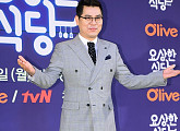 '요상한 식당' 김용만 "탄핵 선고와 일정 겹쳐…국민 마음은 모두 같을 것"