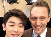 에릭남, 톰 히들스턴과 다정하게 찰칵! "흥부자 히들이 형님"