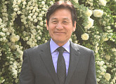 [BZ포토] 안성기, 바다 결혼식 참석한 국민 배우