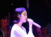 [BZ포토] 아이유, 촉촉한 목소리