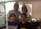 '미운우리새끼' 한영, 김건모와 함께 생일 인증샷 "깜짝 생일 파티"