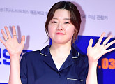 [BZ포토] 이민지, '응팔' 인연으로 김성균 응원왔어요~