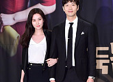 [BZ포토] 서현-지현우, 시크한 블랙 커플룩