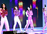 [BZ포토] 티아라, 어깨춤 절로 나네~