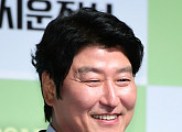 [BZ포토] 송강호, 사람좋은 미소~