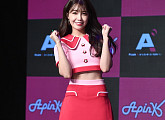 [BZ포토] 에이핑크 정은지, '핑크 업' 파이팅~