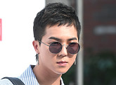 [BZ포토] 위너 송민호, 선글라스 너머 '이글아이'