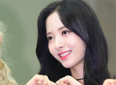 [BZ포토] 우주소녀 보나, 하트 요정