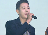 [BZ포토] 윤정혁, '노래도 잘하죠'
