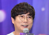 [BZ포토] 이수근, '강변가요제 출신 판정단'