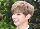 [BZ포토] 워너원 강다니엘, '이 비주얼, 소장각'
