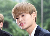 [BZ포토] 워너원 이대휘, 꿀 떨어지는 달달한 눈빛