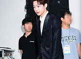 [BZ포토] 워너원 라이관린, '병아리 티 벗고 슈스로 변신'