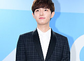 [BZ포토] 워너원 김재환, '슈트로 한껏 멋냈어요'