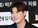 [BZ포토] 이종석, '꽃미소 방긋'