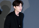 [BZ포토] 이종석, '이 비주얼, 연쇄살인마?'