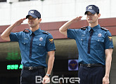 [BZ포토] 최시원-최강창민, '전역을 명받았습니다'