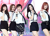 [BZ포토] 다이아, '귀엽게 Shake it'