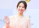 [BZ포토] 박보영, 뽀블리 심쿵 눈웃음