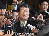 [BZ포토] 문성근, 블랙리스트 관련 검찰 출석