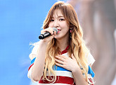 [BZ포토] 레드벨벳 웬디, '햇살에 미모가 반짝'
