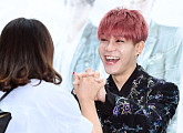 [BZ포토] 젝키 강성훈, '반가워 어쩔 줄 몰라~'