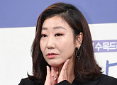 [BZ포토] 라미란, '브이라인 살려주세요~'