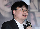 '침묵' 감독 "최민식과 18년 만에 재회, 흥미진진했던 경험"