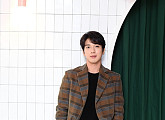 정용화 “‘더패키지’ 촬영, 씨엔블루 숙소생활 같았다”