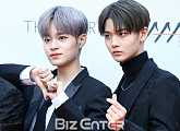 [BZ포토] 워너원 이대휘-배진영, 하트 장인