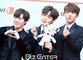 [BZ포토] 하성운-김재환-박우진, 귀여움주의보