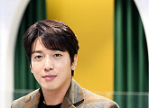 정용화 측 “대학원 진학, 입대 연기와 무관…루머에 법적 대응 고려” (공식입장)