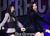 [BZ포토] 레드벨벳 슬기-조이, '매력 대결 중~'